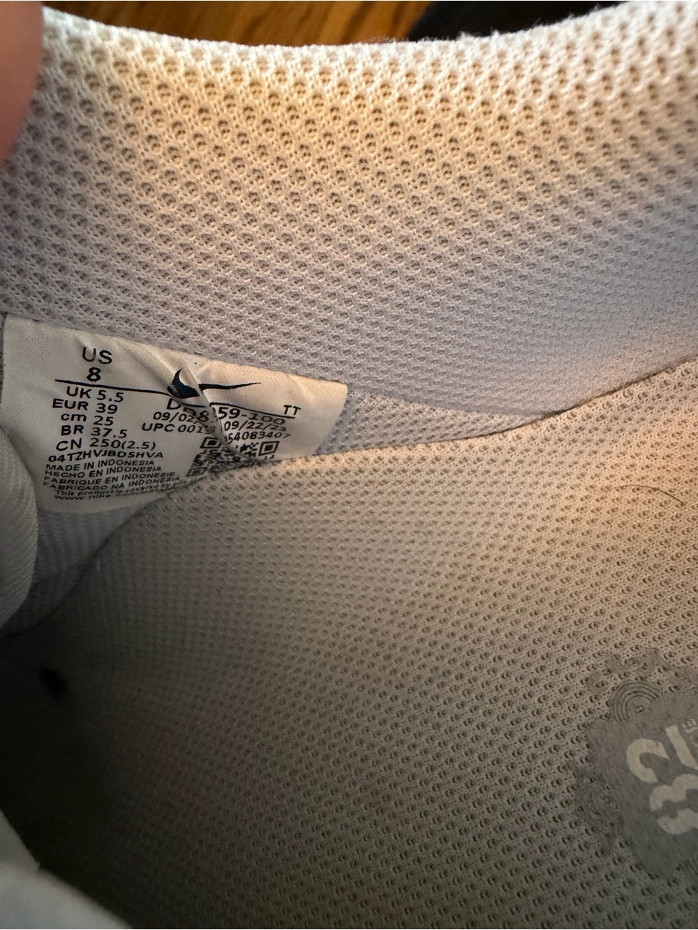 Nike Womens Air Force 1 White Leather Sneakers // Size 8 - Picture 6 of 6